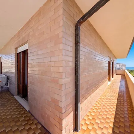 -150m Dal Mare- Balcone, Wifi, Parcheggio, 6 Posti Letto *
