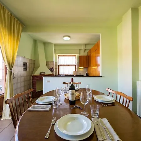 -150m Dal Mare- Balcone, Wifi, Parcheggio, 6 Posti Letto *